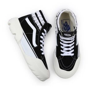 Sandy Liang Vans Lace Sk8-Hi